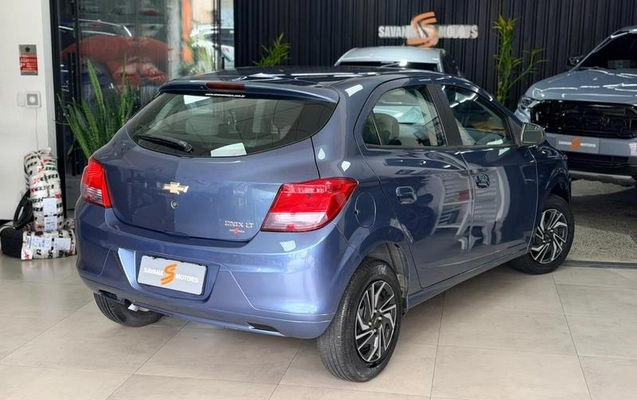 imagem-https://www.socarrao.com.br/sc-vehicle-images-prod/4309344/1791470974833-8519399_2_B_e7d3c50cfd.jpeg