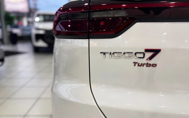 imagem-https://www.socarrao.com.br/sc-vehicle-images-prod/4309353/1791471071247-MDA4LmpwZw.jpg