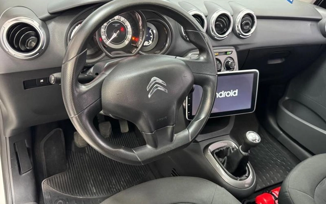 imagem-https://www.socarrao.com.br/sc-vehicle-images-prod/4309356/1791471193572-8505813_48_B_c06c04eb91.jpeg