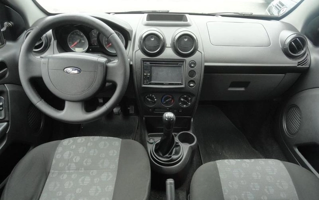 imagem-https://www.socarrao.com.br/sc-vehicle-images-prod/4309358/1791903735691-8553072_9_B_84adfc3c6f.jpeg