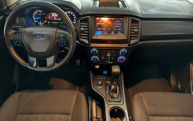 imagem-https://www.socarrao.com.br/sc-vehicle-images-prod/4309359/1791471130436-4_123212.jpg