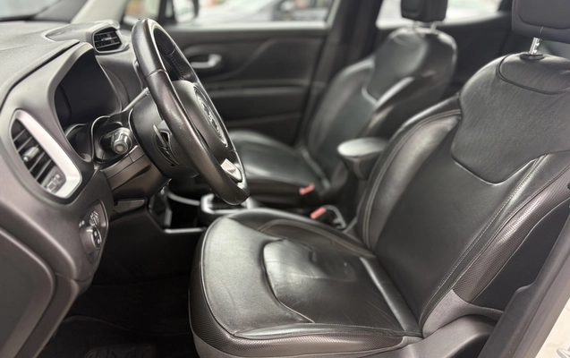 imagem-https://www.socarrao.com.br/sc-vehicle-images-prod/4309366/1791471263390-1_112553.jpg