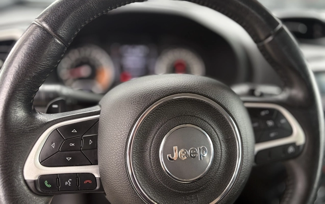 imagem-https://www.socarrao.com.br/sc-vehicle-images-prod/4309366/1791471263395-1_112557.jpg