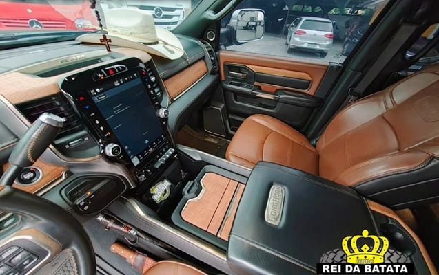 imagem-https://www.socarrao.com.br/sc-vehicle-images-prod/4309441/1791471694805-OS0xLmpwZw.jpg