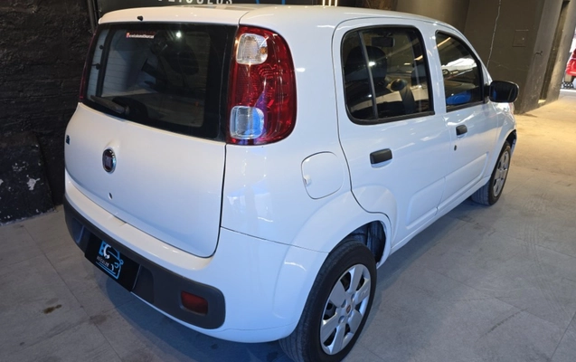 imagem-https://www.socarrao.com.br/sc-vehicle-images-prod/4309459/1791471923336-NC0wZTkyMWEzZGFjYzUxYzc5NmUxYzBhMzY1YTg0OGYzMC5qcGc.jpg