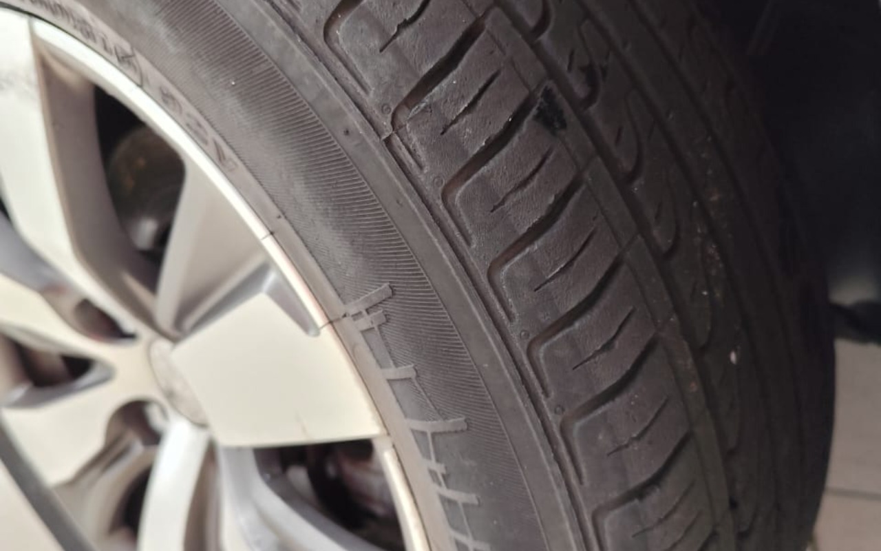 imagem-https://www.socarrao.com.br/sc-vehicle-images-prod/4309462/1791471958167-V2hhdHNBcHAgSW1hZ2UgMjAyNi0xMC0wOCBhdCAxMS40Ny40Ni5qcGVn.jpeg