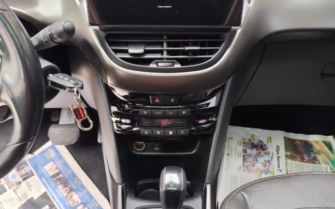 imagem-https://www.socarrao.com.br/sc-vehicle-images-prod/4309462/1791471958839-V2hhdHNBcHAgSW1hZ2UgMjAyNi0xMC0wOCBhdCAxMS40Ny40OCAoMikuanBlZw.jpeg