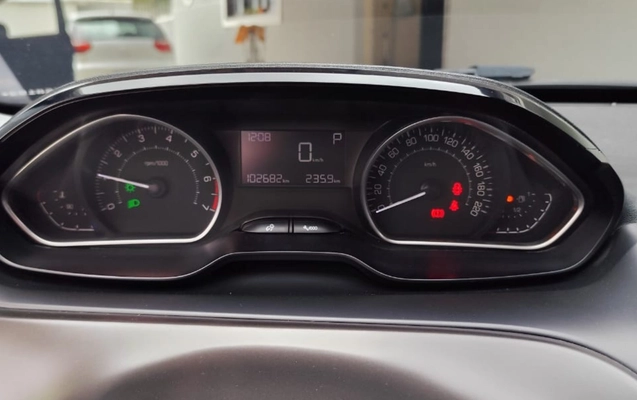 imagem-https://www.socarrao.com.br/sc-vehicle-images-prod/4309462/1791471959290-V2hhdHNBcHAgSW1hZ2UgMjAyNi0xMC0wOCBhdCAxMS40Ny40OSAoMikuanBlZw.jpeg