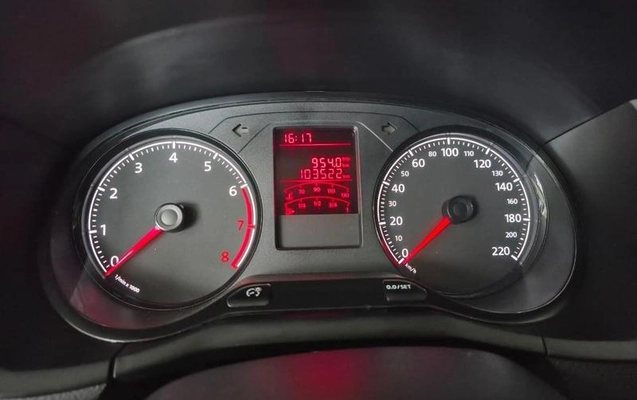 imagem-https://www.socarrao.com.br/sc-vehicle-images-prod/4309497/1792518066264-8475174_11_B_27c1b733a5.jpeg