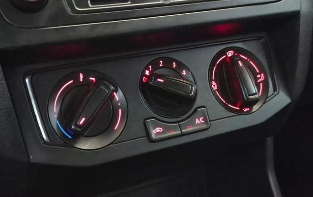 imagem-https://www.socarrao.com.br/sc-vehicle-images-prod/4309497/1792518066276-8475174_1_B_3298f932d4.jpeg