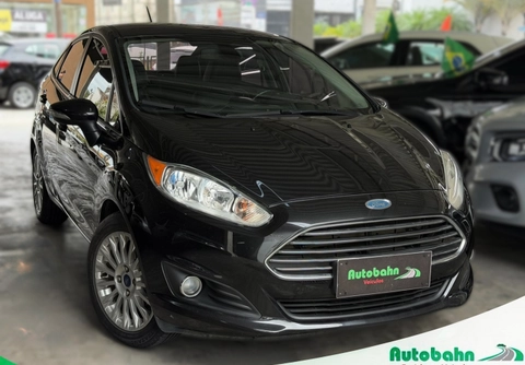 Ford Fiesta 2014 Preto — foto 1 de 3
