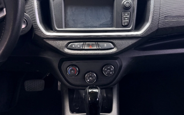 imagem-https://www.socarrao.com.br/sc-vehicle-images-prod/4309569/1791473105195-app-photos-pFSfyiJczto5Bb4IJB3ZREG449iDTcll.jpg