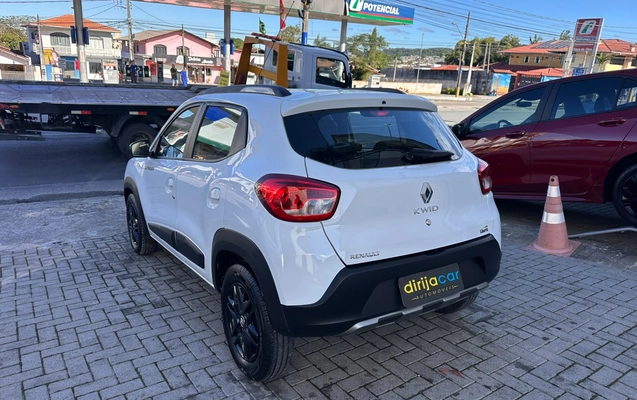 imagem-https://www.socarrao.com.br/sc-vehicle-images-prod/4309579/1791472910823-a160f952-047a-4a9b-b581-fb93c3a5bf8e.jpeg
