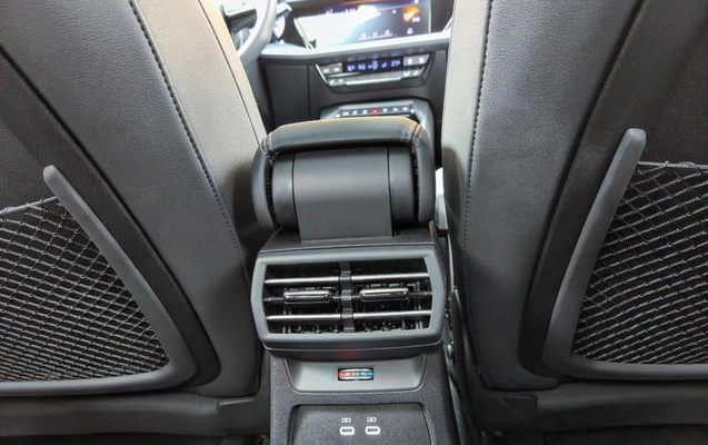 imagem-https://www.socarrao.com.br/sc-vehicle-images-prod/4309598/1791474009680-8552234_13_B_3b8ca8c08f.jpeg