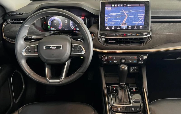 imagem-https://www.socarrao.com.br/sc-vehicle-images-prod/4309670/1792505929575-8555220_15_B_4024d7d6b9.jpeg