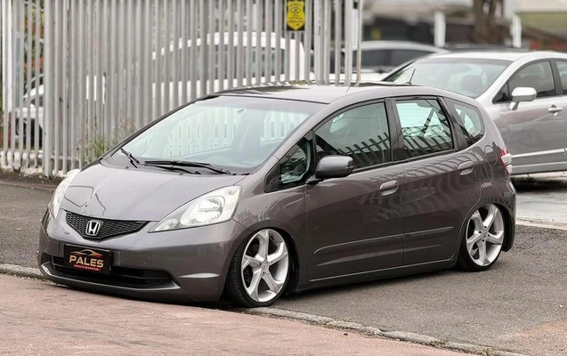imagem-https://www.socarrao.com.br/sc-vehicle-images-prod/4309687/1791473656884-8503744_0_B_46f8ccf818.jpeg