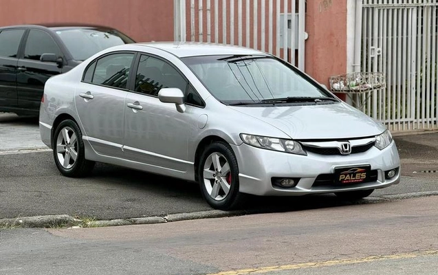 imagem-https://www.socarrao.com.br/sc-vehicle-images-prod/4309727/1791473837659-8395736_4_B_4ce78bf0b9.jpeg