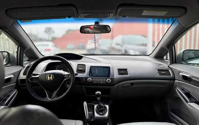 imagem-https://www.socarrao.com.br/sc-vehicle-images-prod/4309727/1791473837671-8395736_1_B_3f13c2d076.jpeg