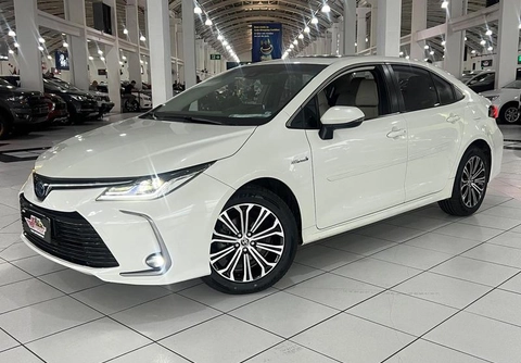 Toyota Corolla 2020 Branco — foto 1 de 3