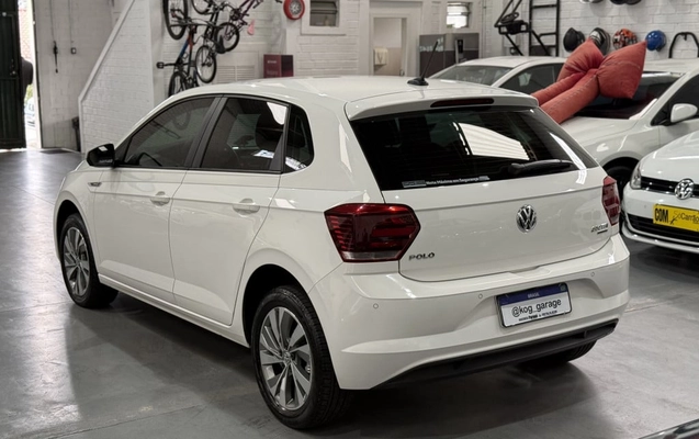 imagem-https://www.socarrao.com.br/sc-vehicle-images-prod/4309816/1791474610356-vehicle_image_1791474380_8484a2fca3a4006cc237103b7531211a.jpeg