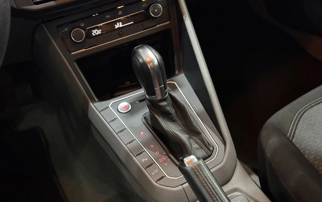 imagem-https://www.socarrao.com.br/sc-vehicle-images-prod/4309816/1791474610364-vehicle_image_1791474429_6b9fdaee4aeb8580ebf95a02f8ed8467.jpeg