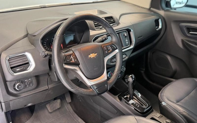 imagem-https://www.socarrao.com.br/sc-vehicle-images-prod/4309838/1791566387888-8555402_6_B_c24c401f40.jpeg