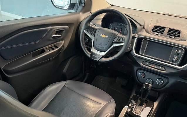 imagem-https://www.socarrao.com.br/sc-vehicle-images-prod/4309838/1791566387897-8555402_13_B_a1653924b9.jpeg