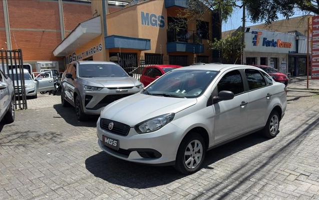 imagem-https://www.socarrao.com.br/sc-vehicle-images-prod/4309842/1791474943186-RHH-4I80_02.jpg
