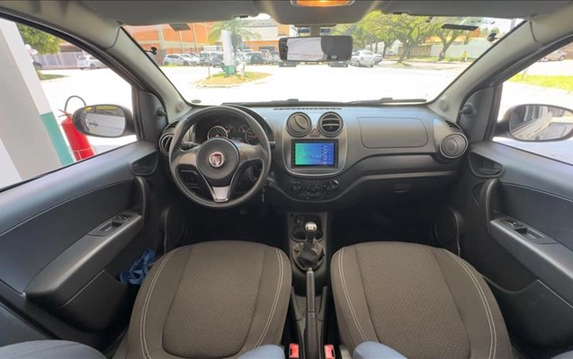 imagem-https://www.socarrao.com.br/sc-vehicle-images-prod/4309842/1791474943204-RHH-4I80_14.jpg
