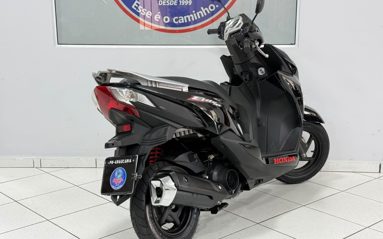 imagem-https://www.socarrao.com.br/sc-vehicle-images-prod/4309888/1791475231085-V2hhdHNBcHAgSW1hZ2UgMjAyNi0xMC0wOCBhdCAxMS41NC4zMSAoMSkuanBlZw.jpeg