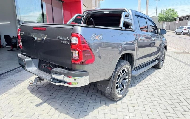 imagem-https://www.socarrao.com.br/sc-vehicle-images-prod/4309968/1791476675955-8550705_3_B_c830674403.jpeg