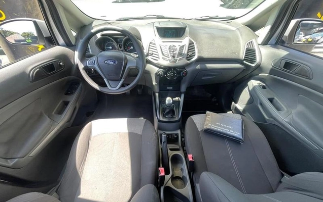imagem-https://www.socarrao.com.br/sc-vehicle-images-prod/4310026/1791476175405-8526157_0_B_36a8d2067d.jpeg