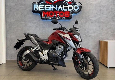 Honda CB 300F Twister Flex 2026 Vermelho — foto 1 de 3