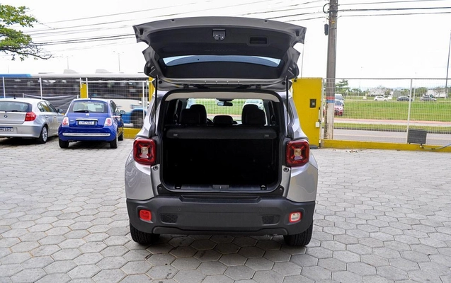 imagem-https://www.socarrao.com.br/sc-vehicle-images-prod/4310144/1791477231099-67e0e5e09b204a41a8bc48600ea359e9_1791477121618.jpg