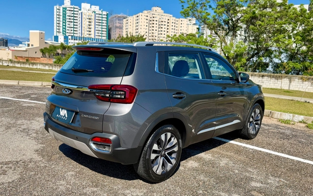 imagem-https://www.socarrao.com.br/sc-vehicle-images-prod/4310153/1791477428312-c9409ed102e14f6eb5974ca371b42d68_1791463197651.jpg
