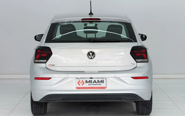 imagem-https://www.socarrao.com.br/sc-vehicle-images-prod/4310222/1791477862930-fbc2bec2bc5e452694c69d5ef51be2ed_1791477764135.jpg