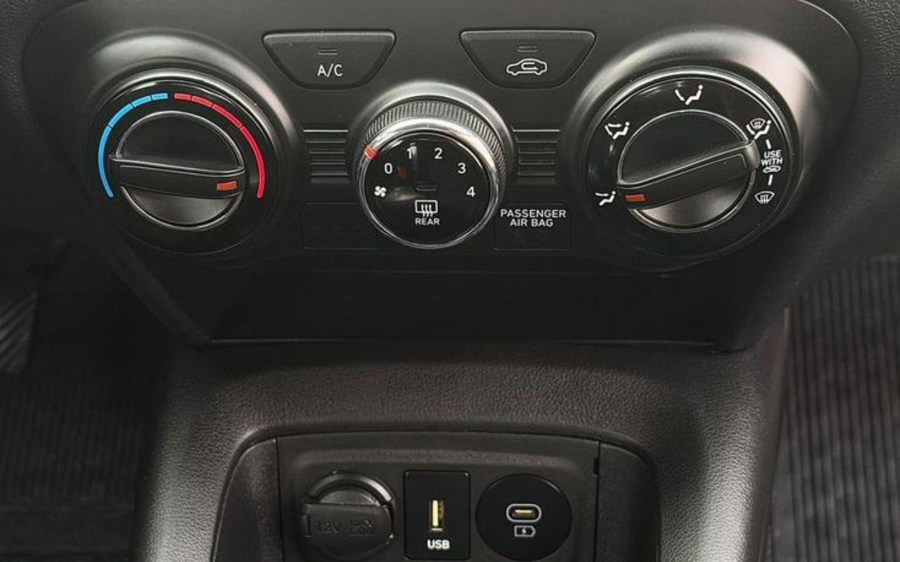 imagem-https://www.socarrao.com.br/sc-vehicle-images-prod/4310272/1791478208276-ODEzODcxOV84X0JfNjIxNTdjNGFkMy5qcGVn.jpeg