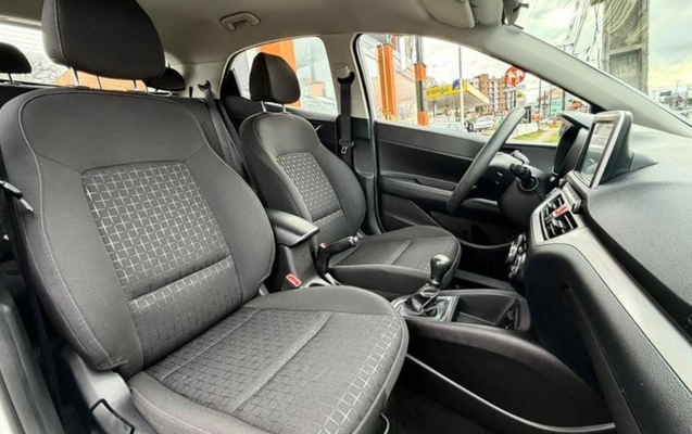 imagem-https://www.socarrao.com.br/sc-vehicle-images-prod/4310272/1791478208466-ODEzODcxOV8zX0JfNmJmOGRiOTlhZC5qcGVn.jpeg