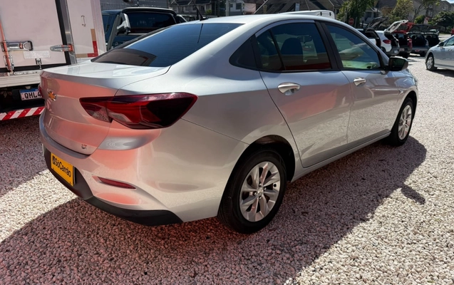 imagem-https://www.socarrao.com.br/sc-vehicle-images-prod/4310343/1791547310007-ZTk3YmMyYWMtYzk5NC00NTI4LWFkN2EtNTBkODc2NzhkYTQ1LmpwZWc.jpeg