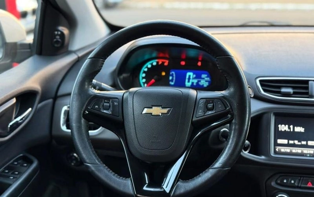 imagem-https://www.socarrao.com.br/sc-vehicle-images-prod/4310350/1791478877196-8506557_0_B_af914f283d.jpeg
