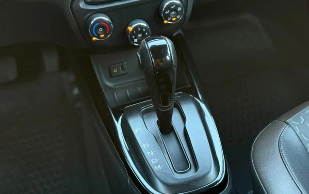 imagem-https://www.socarrao.com.br/sc-vehicle-images-prod/4310350/1791478877199-8506557_0_B_7c6b0c830f.jpeg