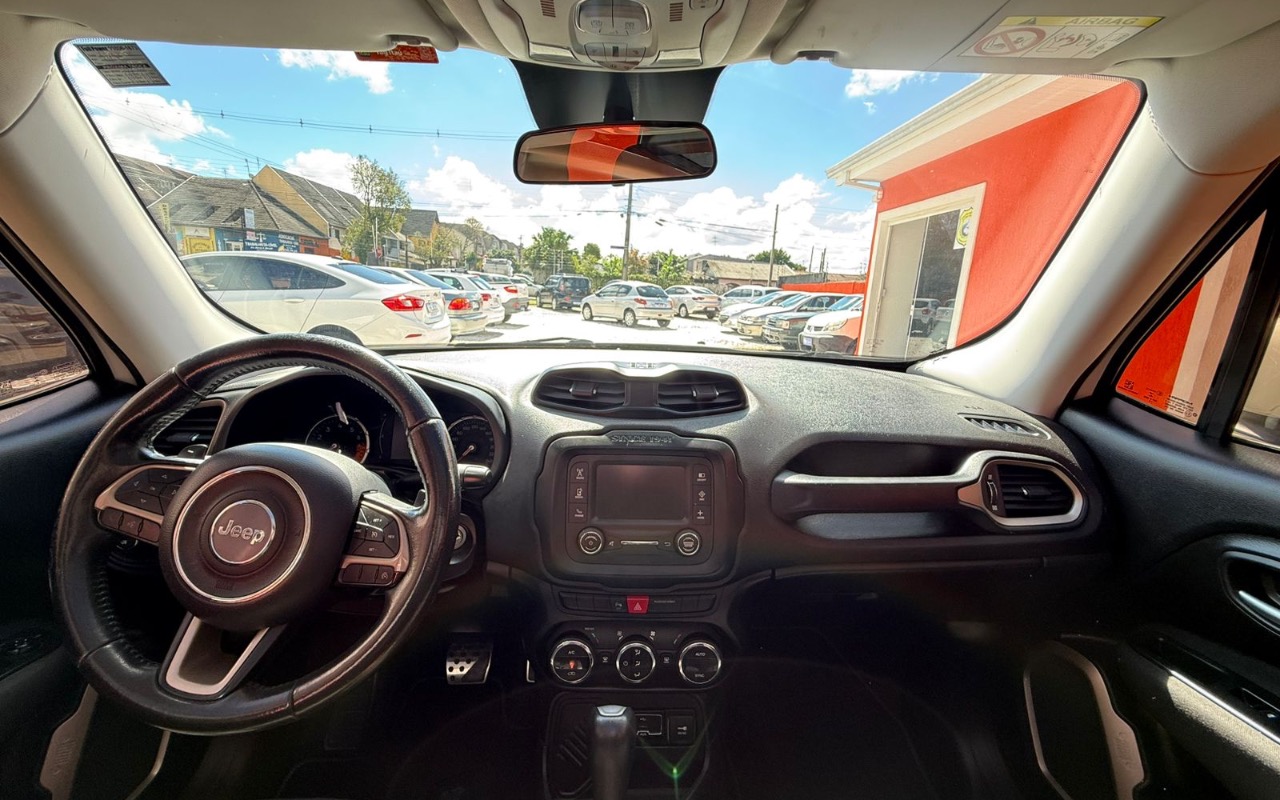 imagem-https://www.socarrao.com.br/sc-vehicle-images-prod/4310356/1791547271124-MzFmNTMzODItNjkyMy00NGZkLWFhODAtNTk2MjQ5OWI1NzVlLmpwZWc.jpeg
