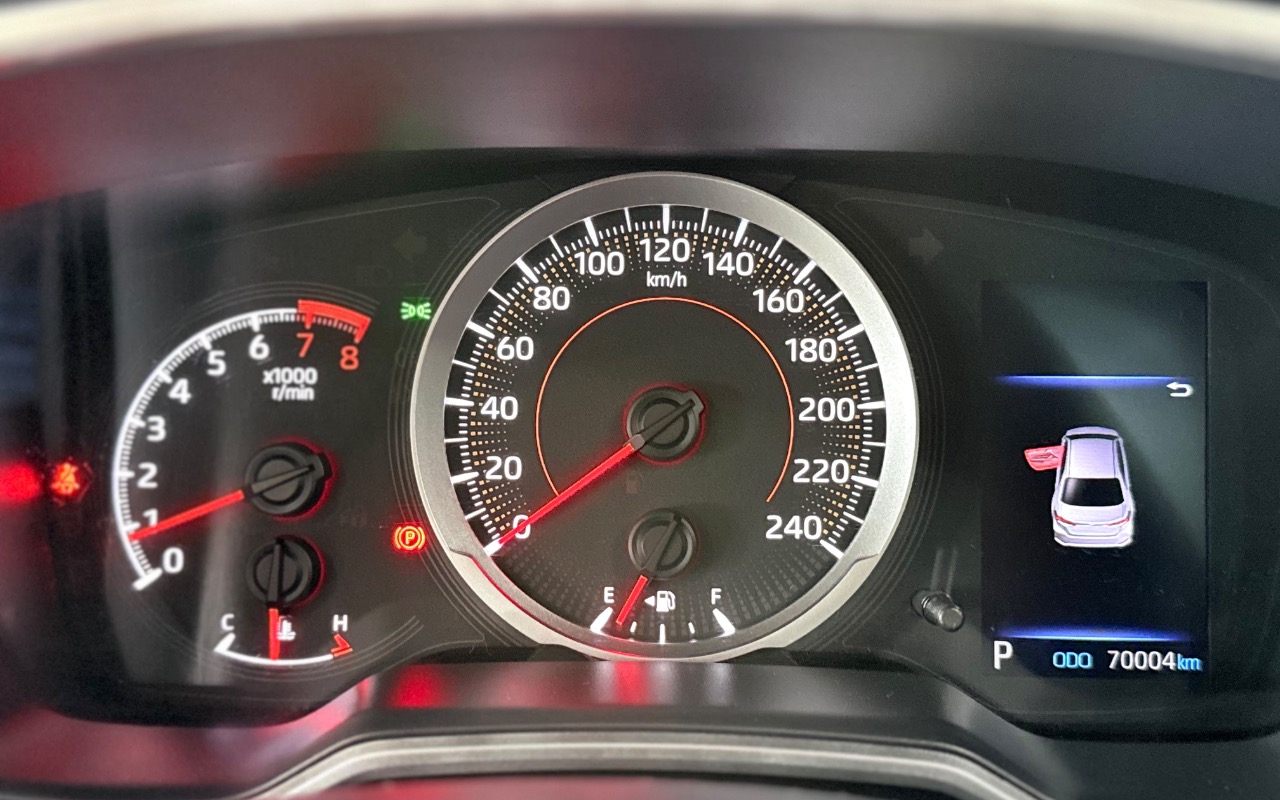 imagem-https://www.socarrao.com.br/sc-vehicle-images-prod/4310359/1791478961439-ODEwY2I3MWUtODUwNC00NzAzLWJlNjctYTRlNmY3MDI1MzM3LmpwZWc.jpeg