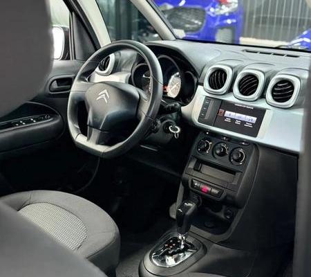 imagem-https://www.socarrao.com.br/sc-vehicle-images-prod/4310420/1791479236207-8533245_8_B_d434744814.jpeg