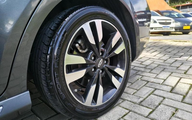 imagem-https://www.socarrao.com.br/sc-vehicle-images-prod/4310435/1792525926176-8555634_18_B_63e97e2a67.jpeg