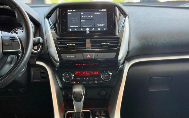 imagem-https://www.socarrao.com.br/sc-vehicle-images-prod/4310488/1791479774161-6771027_21_B_a0551fe507.jpeg