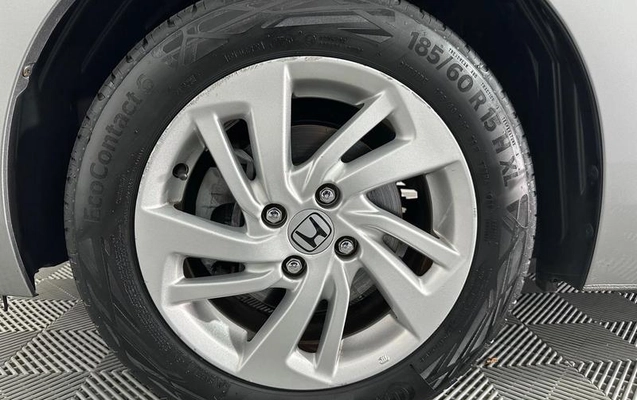 imagem-https://www.socarrao.com.br/sc-vehicle-images-prod/4310497/1791479896166-8523569_6_B_f256609659.jpeg