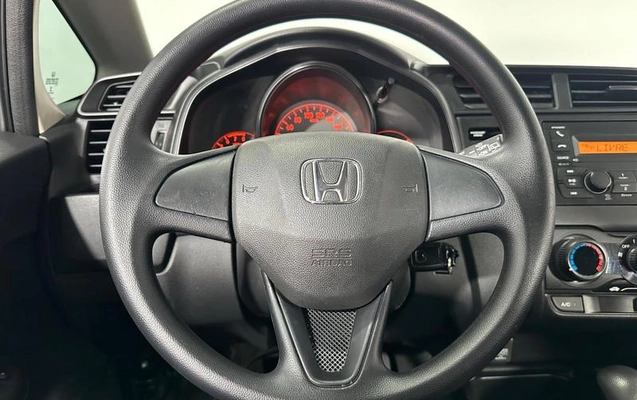 imagem-https://www.socarrao.com.br/sc-vehicle-images-prod/4310497/1791479896170-8523569_8_B_8a6ebf046f.jpeg