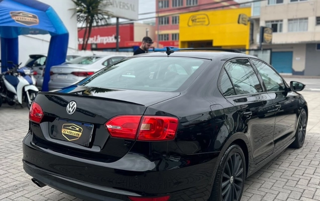 imagem-https://www.socarrao.com.br/sc-vehicle-images-prod/4310537/1791480145689-gb-750792c.jpeg