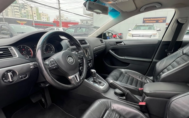 imagem-https://www.socarrao.com.br/sc-vehicle-images-prod/4310537/1791480145697-gb-ad008c4.jpeg